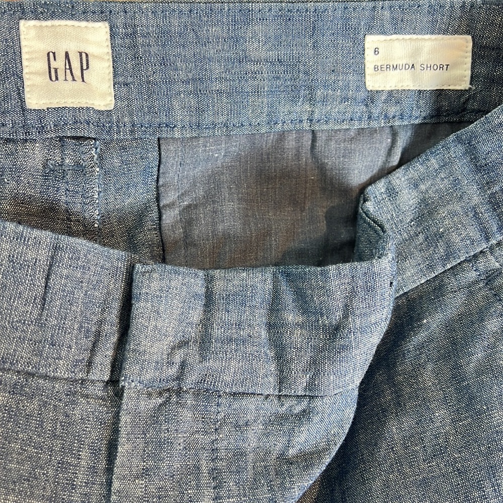 GAP Blue Women's Bermuda Shorts - Picture 3 of 7